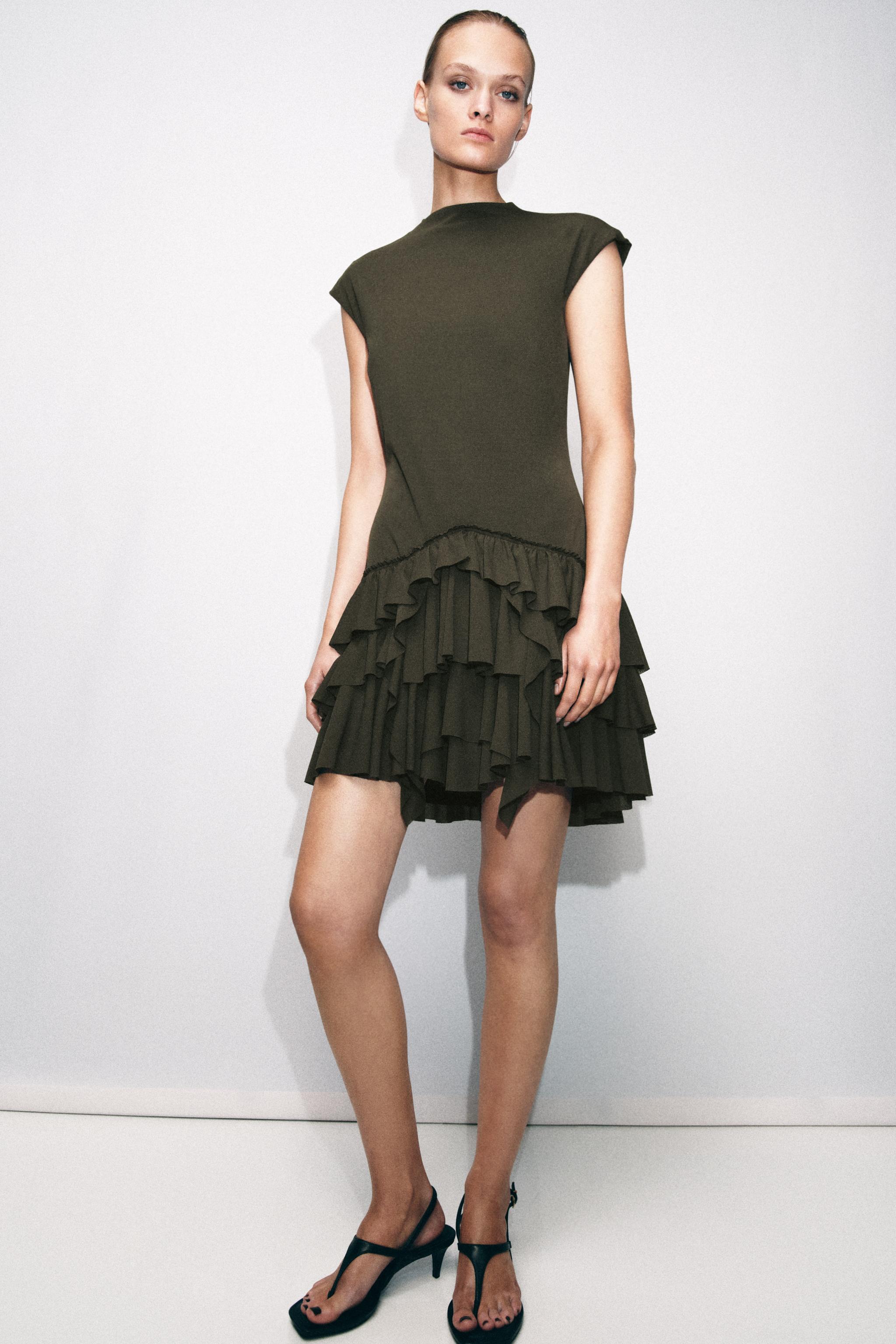 RUFFLED SHORT DRESS